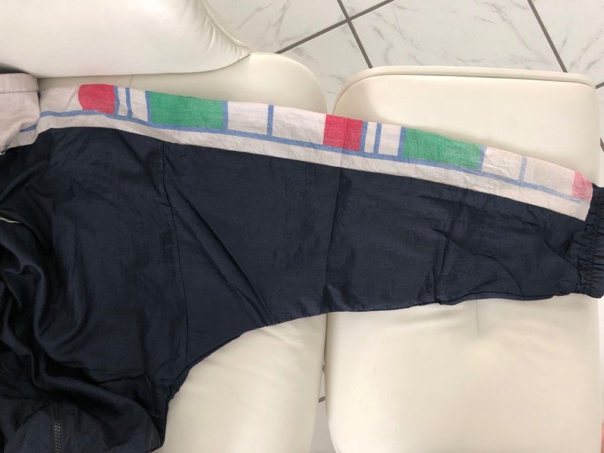 Lacoste Giacche: Lacoste Trainerjacke Vintage Gr. L – Usato da Bettwiesen venduto da cofrarium 5