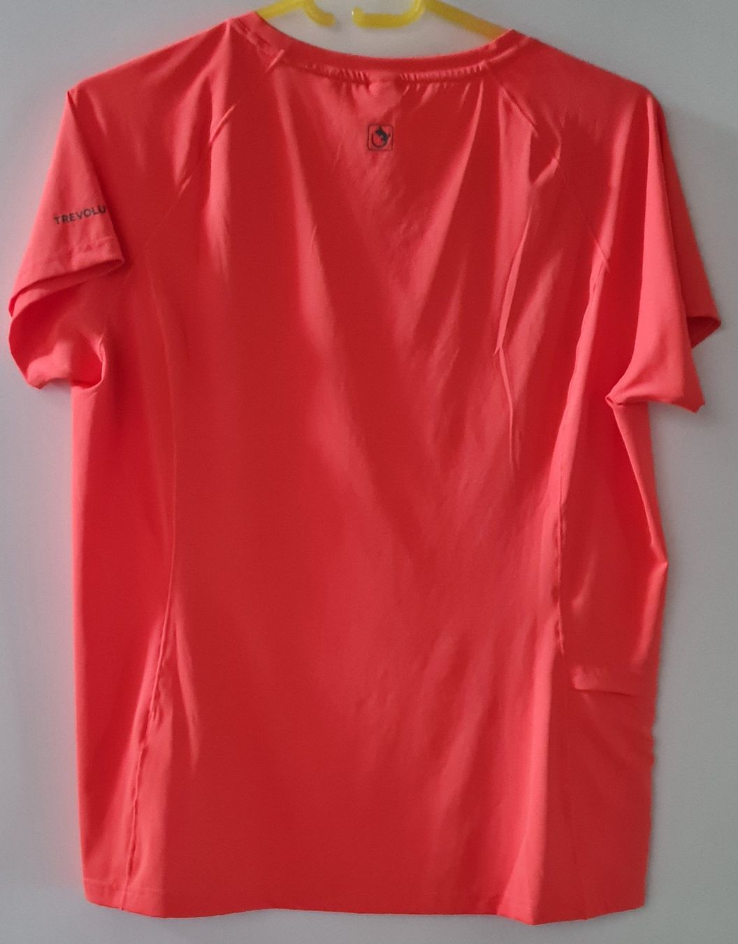 T-shirt: DamenShirt von Trevolution Grösse 40 – Nuovo (secondo la descrizione) da Bäriswil BE venduto da irwu 1