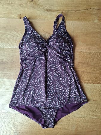 Badekleid Triumph Gr. ca 40/42