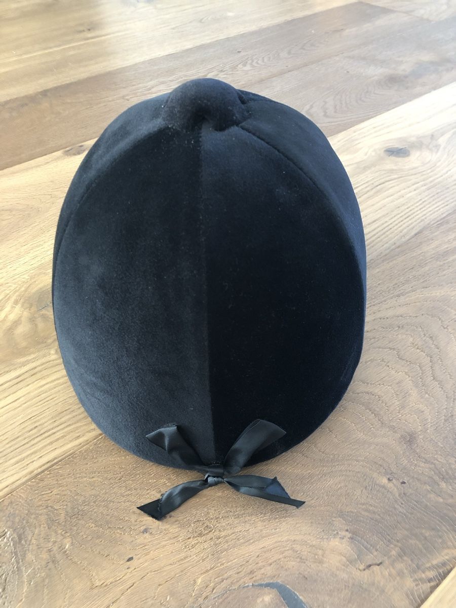Caschi: Reithelm Horka 55cm – Usato da Zweidlen venduto da shiva34 1