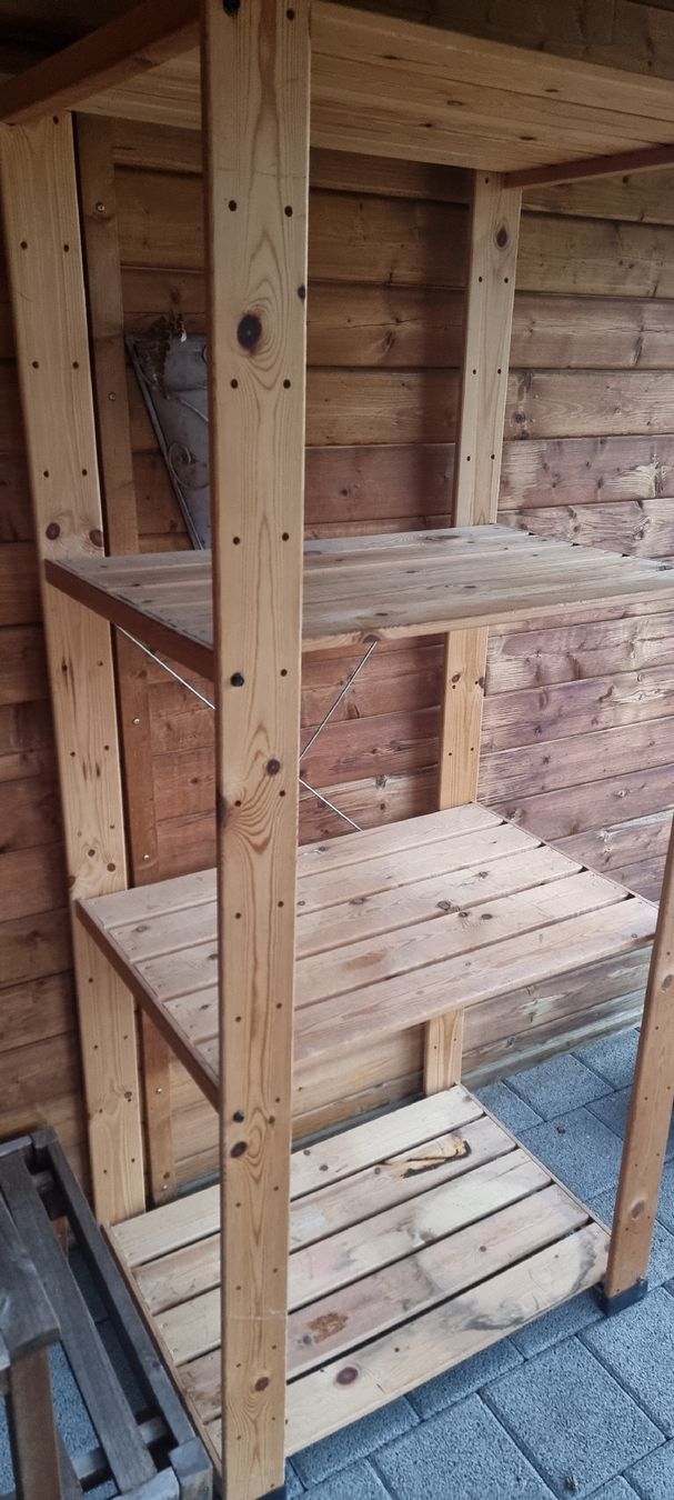 Scaffali: IKEA Holzregal – Usato da Seon venduto da Stibinio 1