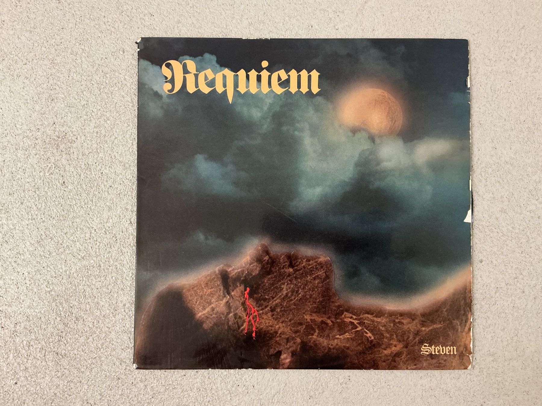 Dischi in vinile: Requiem LP - Steven – Usato da Winterthur venduto da Tumko-Vinyl