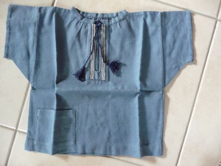 Kinder Bluse blau Stickerei und Quasten Grösse ca. 98/ 104