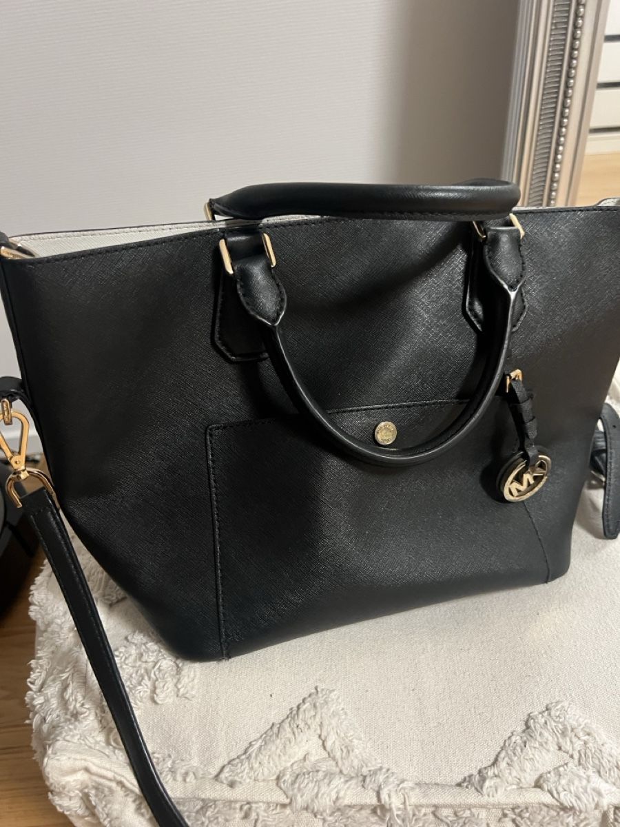 Michael Kors Borse da donna: Schwarze Michael Kors Tasche – anpassbar – Usato da Fällanden venduto da cece_