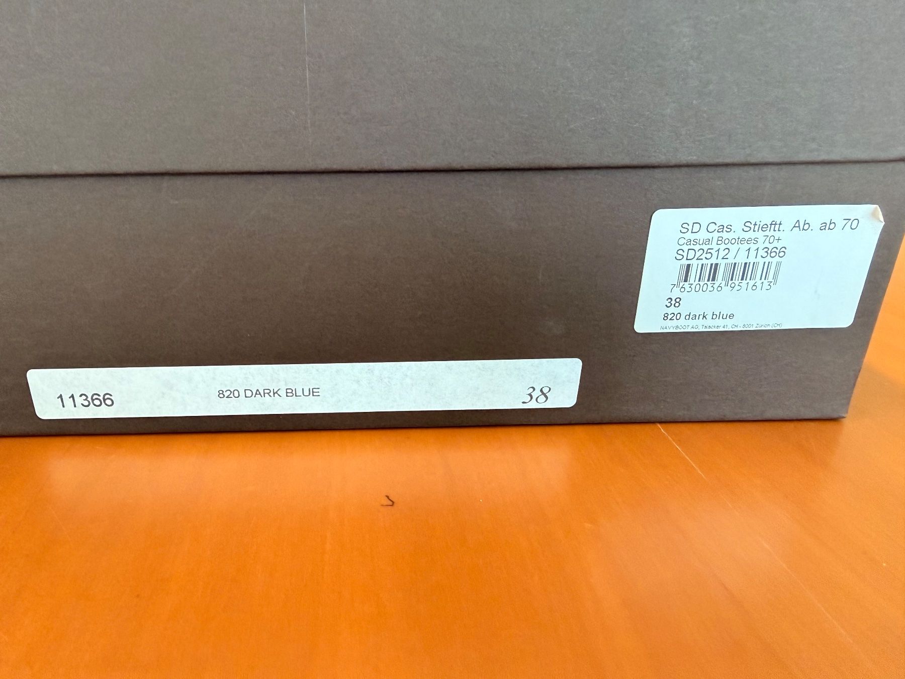 Navyboot Scarpe da donna: Navyboot Stiefelletten, dunkelblau, Wildleder Gr.38 – Usato da Wädenswil venduto da stg_9zfm 7