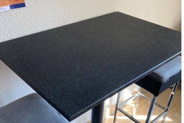 Interio Tavoli: Granittisch Stehtisch Bartisch 108cmH – Usato da Wallisellen venduto da Swissline11