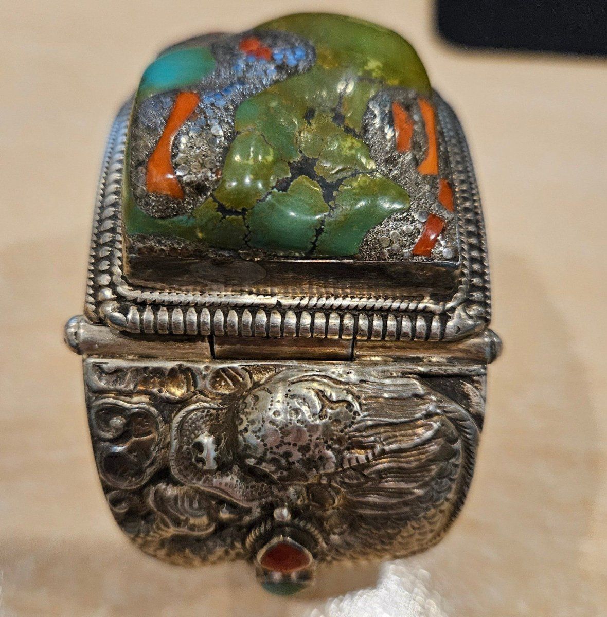 Bracciali & Braccialetti: Großes Silberarmband, Tibet 20. Jh – Usato da Chiasso venduto da Novamarketing