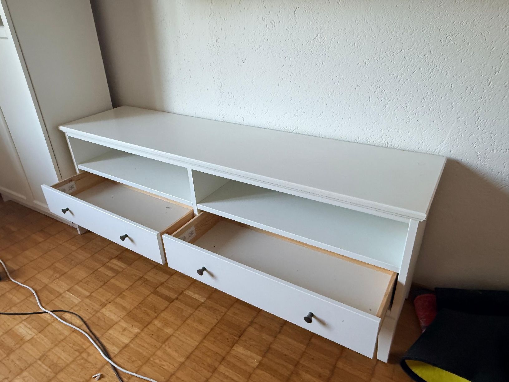 Ikea TV Möbel: IKEA TV Möbel – Neu (gemäss Beschreibung) aus Arbon von yal_hyg8