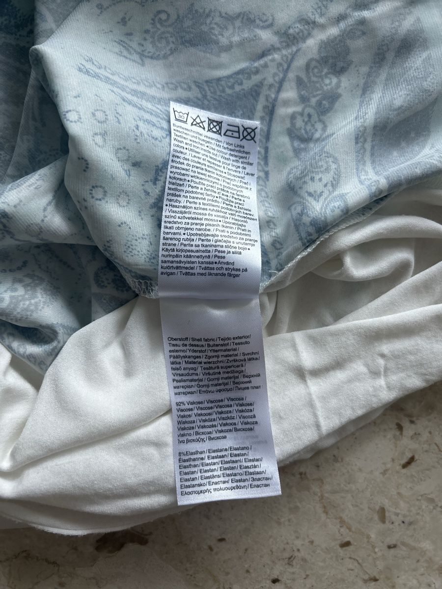 Comma Top: Top COMMA taglia 40 – Usato da Locarno venduto da Matic04 5