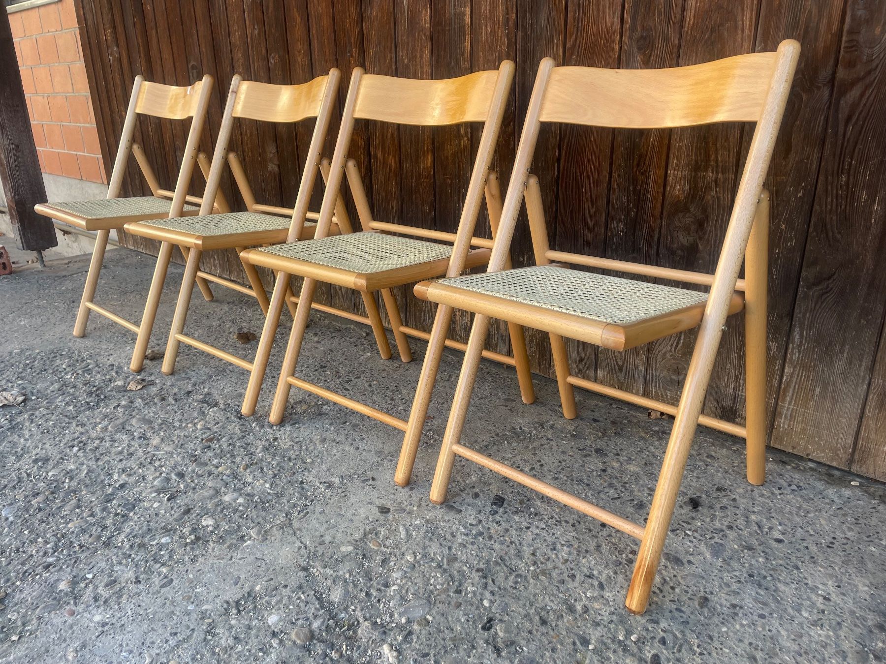 Sedie: Klappstühle mit Geflecht // 4er Set – Usato da Schinznach-Dorf venduto da mix 4