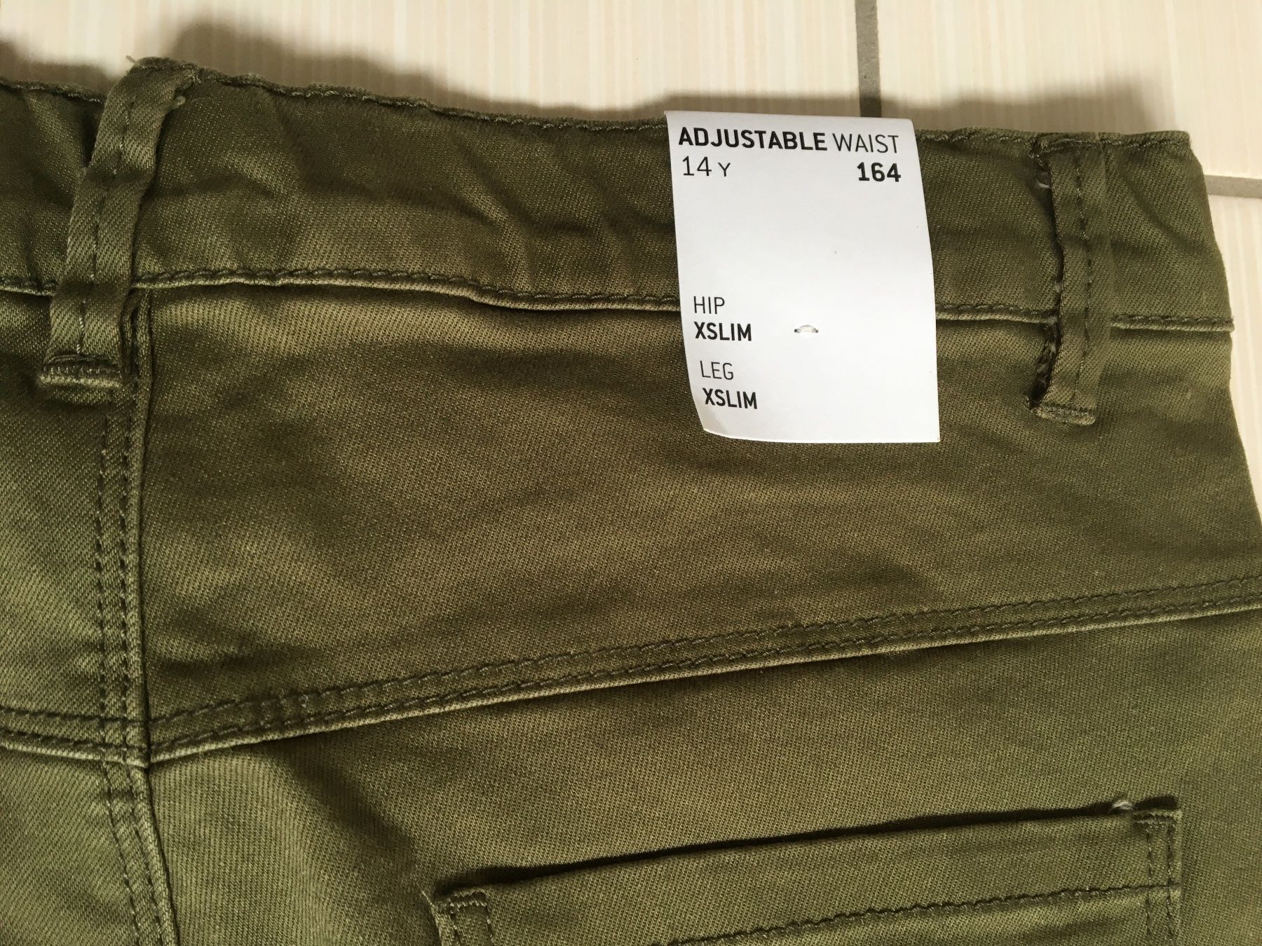 Pantalons: Jeans 164 – D'occasion à Arth par Vrecam51 2