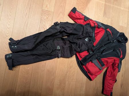 Roller/ Motorrad Bekleidung & Helm