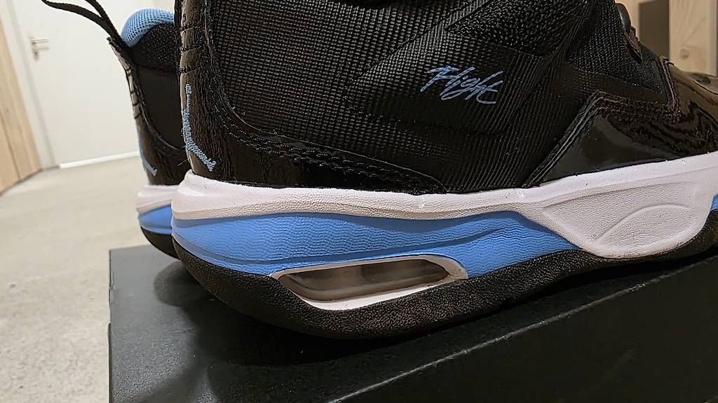 Scarpe per ragazzi: Jordan AIR Schuhe gr 35.5 – Usato da Effretikon venduto da Nex02 1