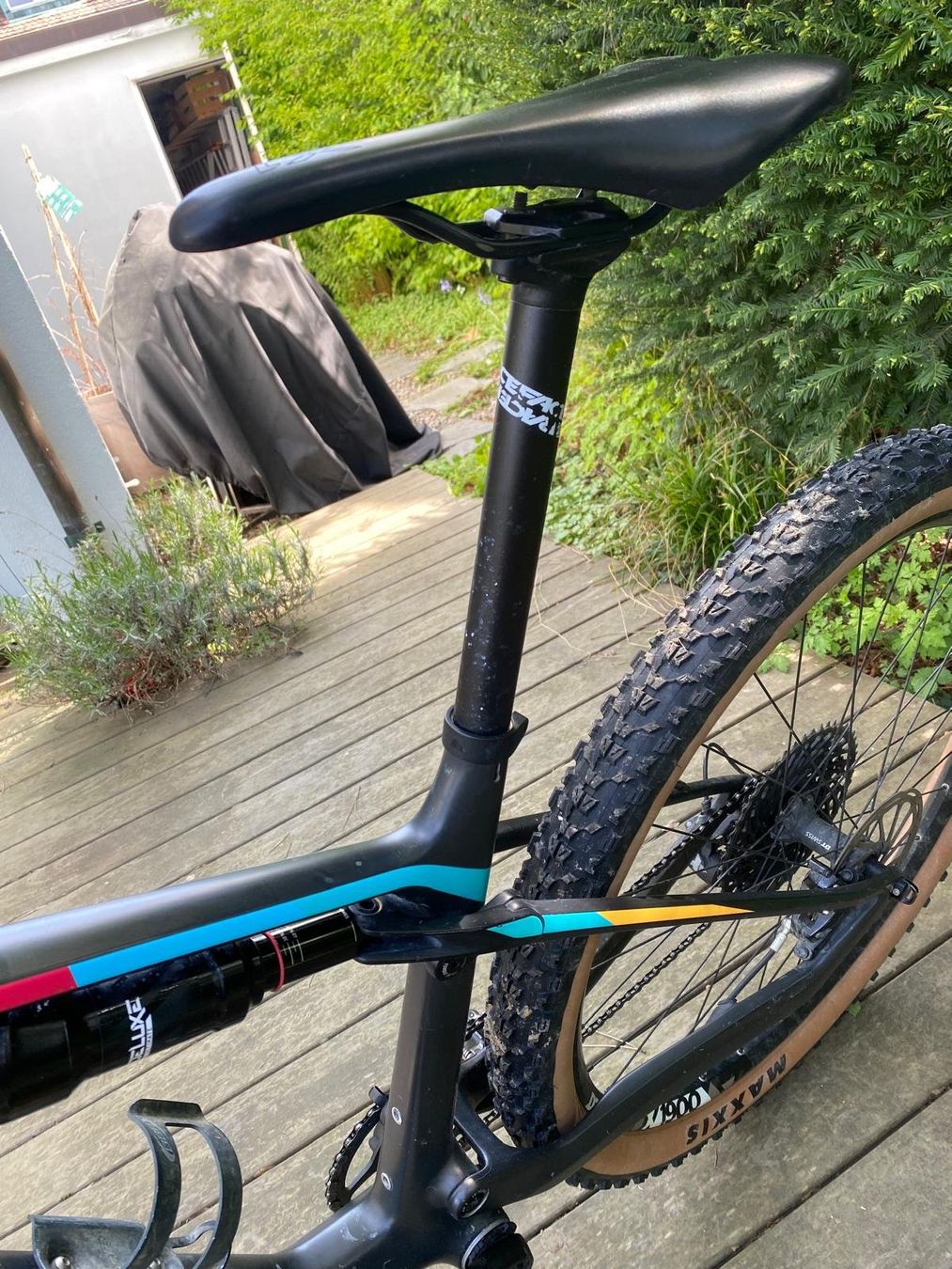 Canyon Biciclette: Canyon Lux Carbon - MTB CX Fully – Usato da Basel venduto da alb_2r6q 7