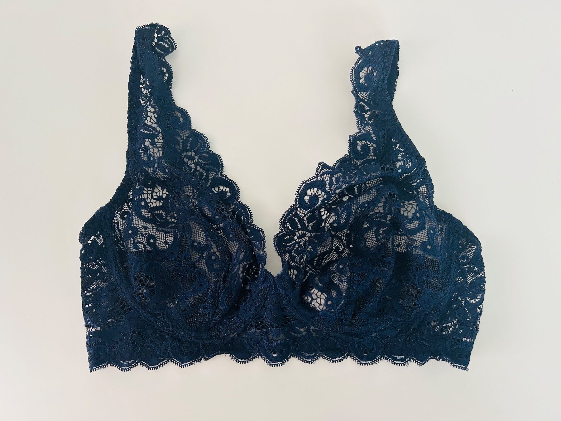 Hanro Altra biancheria intima: Hanro Blue Lace Bra, wie NEU – Nuovo (secondo la descrizione) da Zürich venduto da diva1972