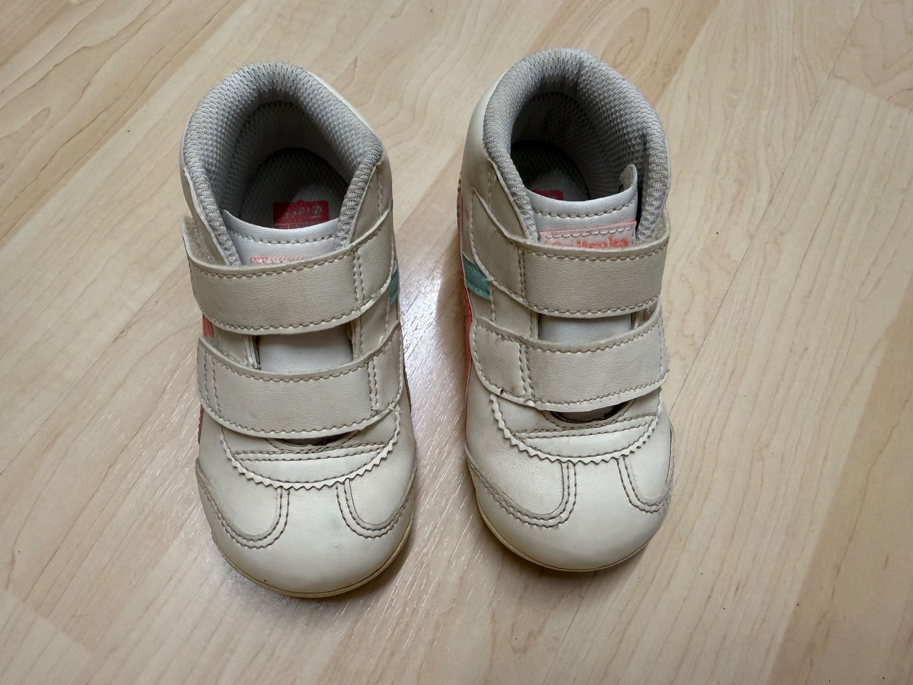 Onitsuka Schuhe für Jungen: Onitsuka Tiger Kinder-Sneaker / Halbschuhe Gr. 25 – Gebraucht aus Siebnen von dte_9kmw 1