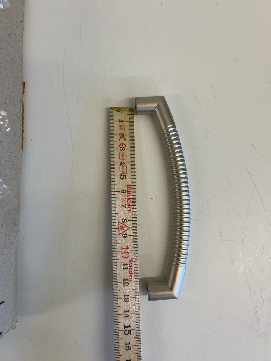 Ferramenta: Möbelgriff 128 mm Bohrmass 40 Stück  – Nuovo (secondo la descrizione) da Schenkon venduto da Paedy5 3
