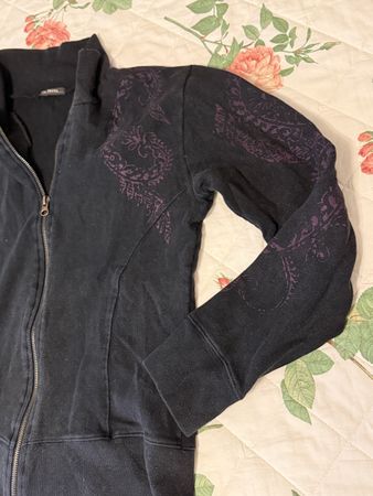 Gothic Pullover schwarz mit Muster Grösse S 💜🖤