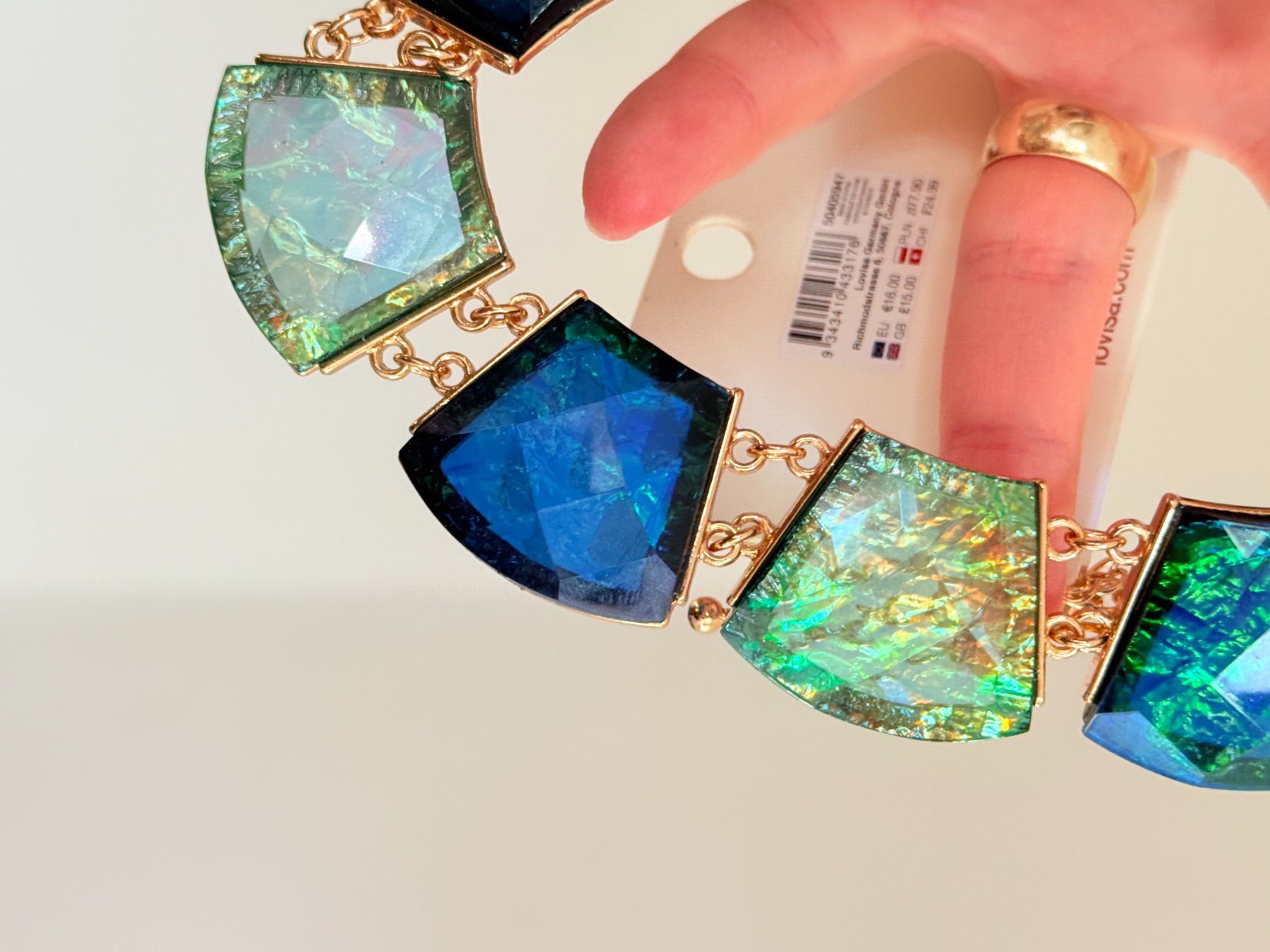 Catenine: Collier Lovisa Neuf avec étiquette – Nuovo (secondo la descrizione) da Genève venduto da AWWA 7