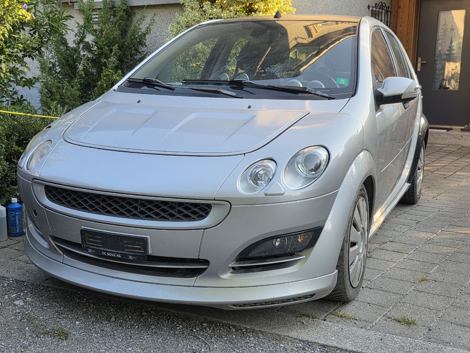 Smart Autos: Smart Forfour Brabus W454 – Gebraucht aus Landquart von Hives5 2