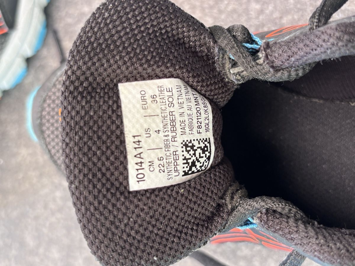 Scarpe da uomo: Asics Turnschuhe Grösse 36 Laufschuhe – Usato da Riehen venduto da BS4000 2
