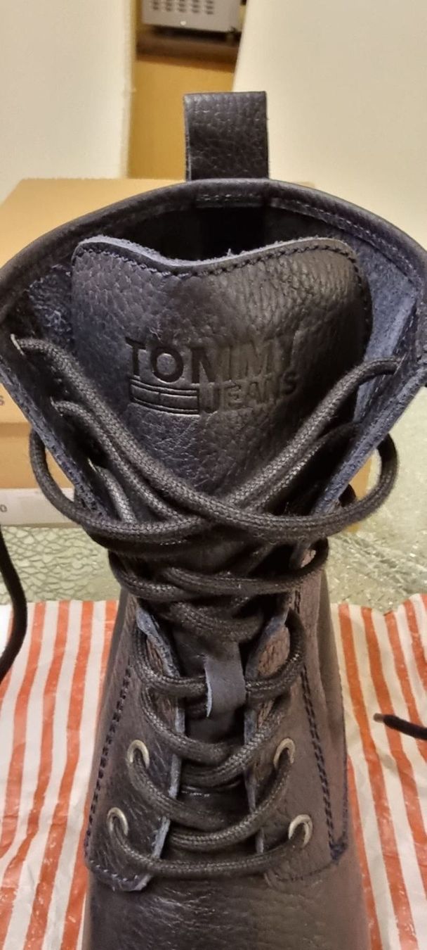 Tommy Hilfiger Damenschuhe: Tommy Jeans Gr. 40 – Neu und originalverpackt aus Luzern von Edii025 8