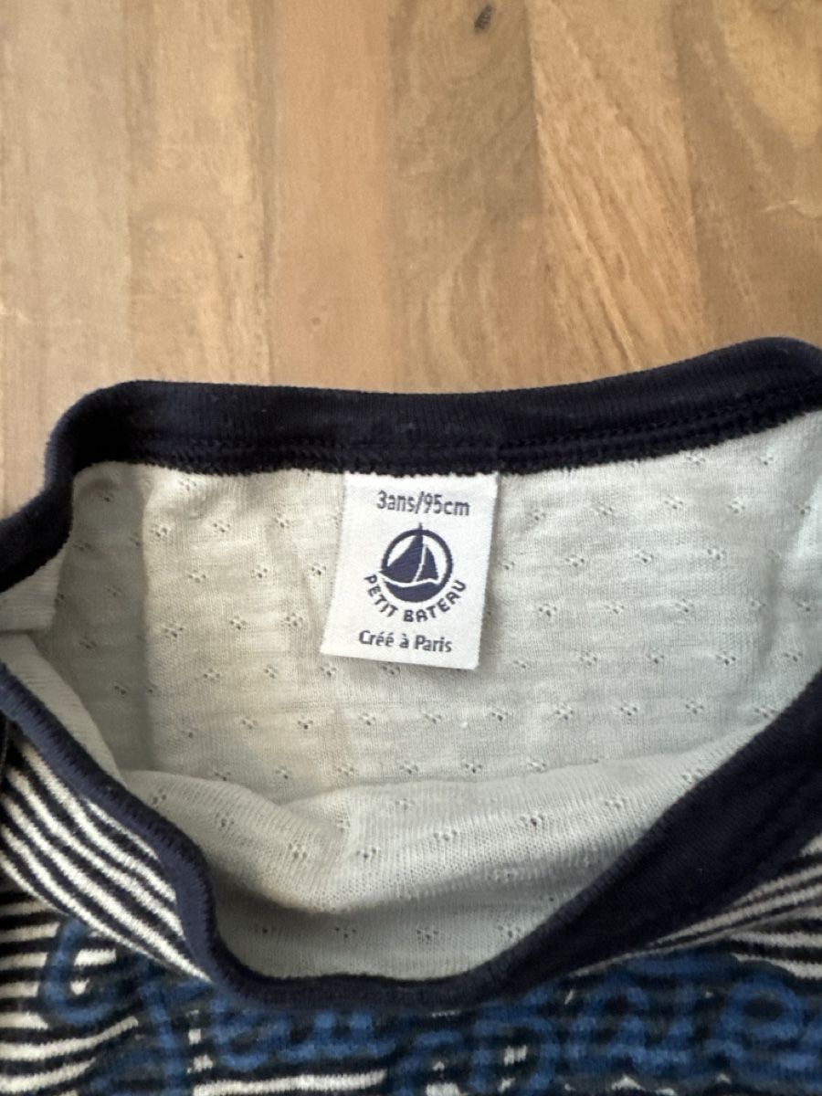 Petit Bateau Hemden, T-Shirts & Polos: Langarmiges t shirt Petit bateau – Gebraucht aus Zürich von chemostat 2