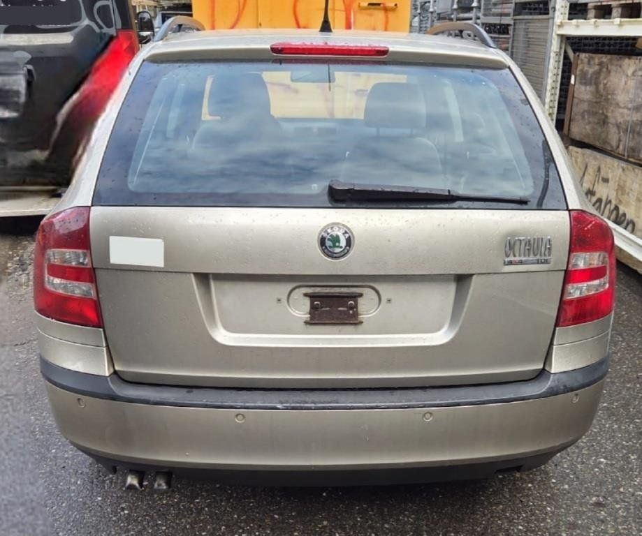 Skoda Automobili: A saisir Skoda Octavia 1.9 TDi 4x4 Break, EXPORT – Usato da St-Imier venduto da Talo1 1