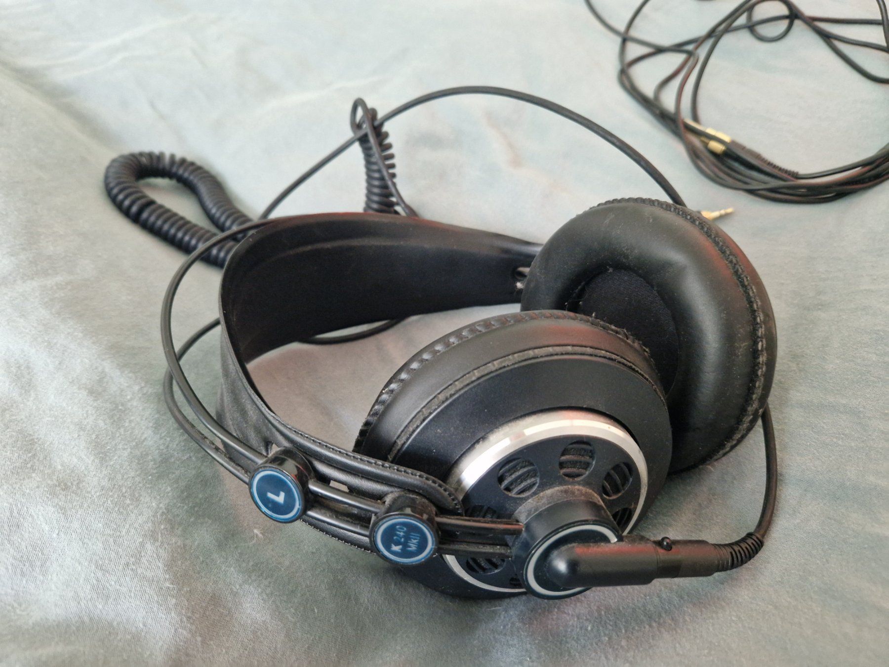 Akg Kopfhörer: AKG K240 MKII Studio Kopfhörer – Gebraucht aus Würenlingen von brianlcox