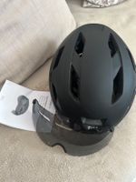 Casque vélo noir avec visière, taille 58-61cm (NEUF)