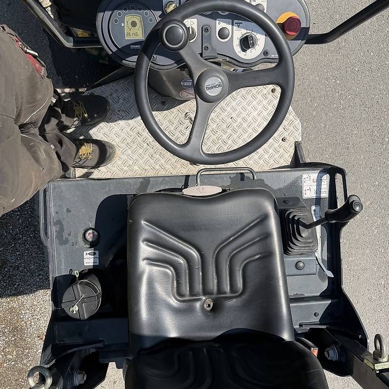 Bomag Tutte le macchine: Bomag Kombiwalze 2.6T – Usato da Menziken venduto da Tairi10 4