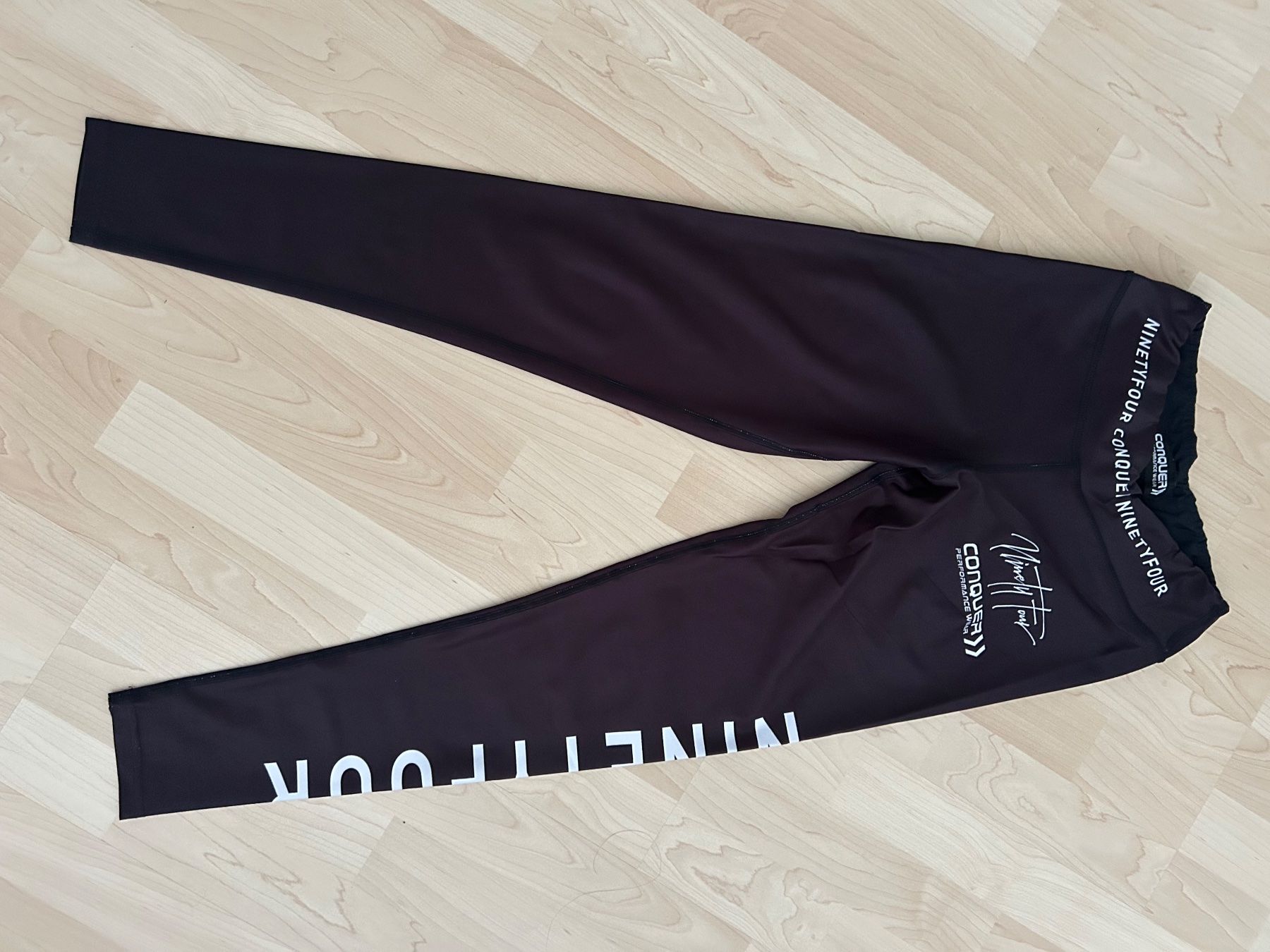 Leggings: Sportleggings Conquer – Usato da Rudolfstetten venduto da lori_96