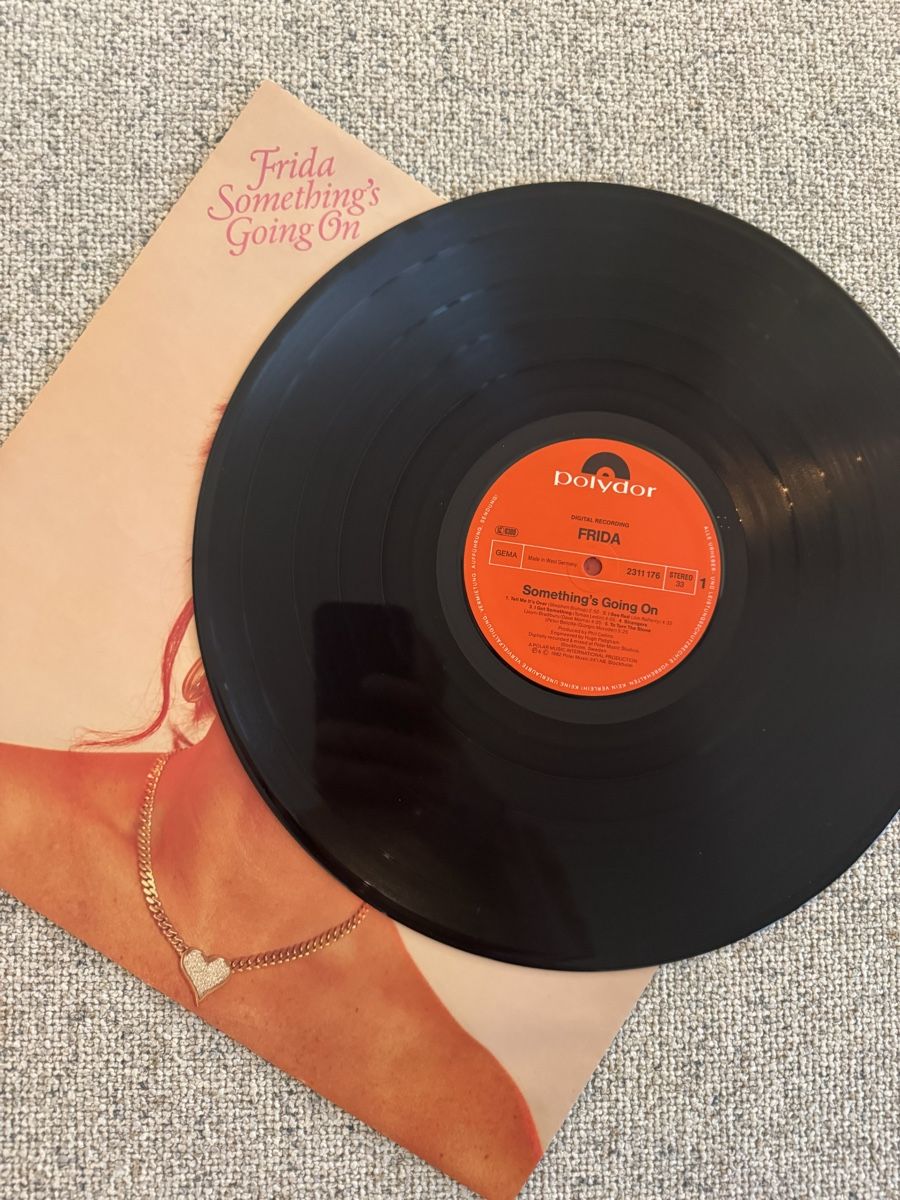 Dischi in vinile: Frida - Something's Going On - LP - (ex ABBA) - 80s – Usato da Rorbas venduto da BlackstarRecords 2