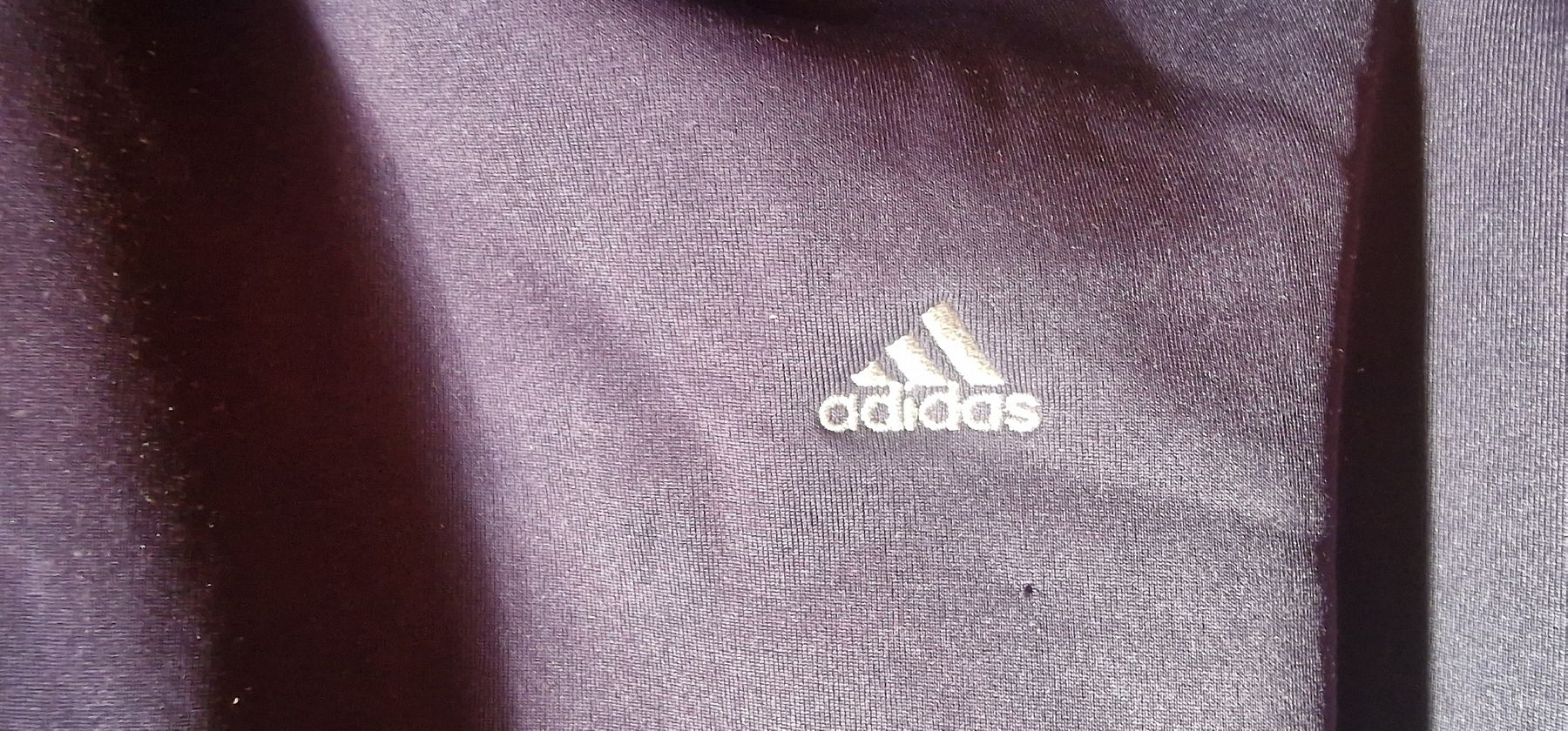 Adidas Maglioni & Felpe: Stylischer Adidas Pulli Grösse M(eher L) – Usato da Trin venduto da gumalcan 4