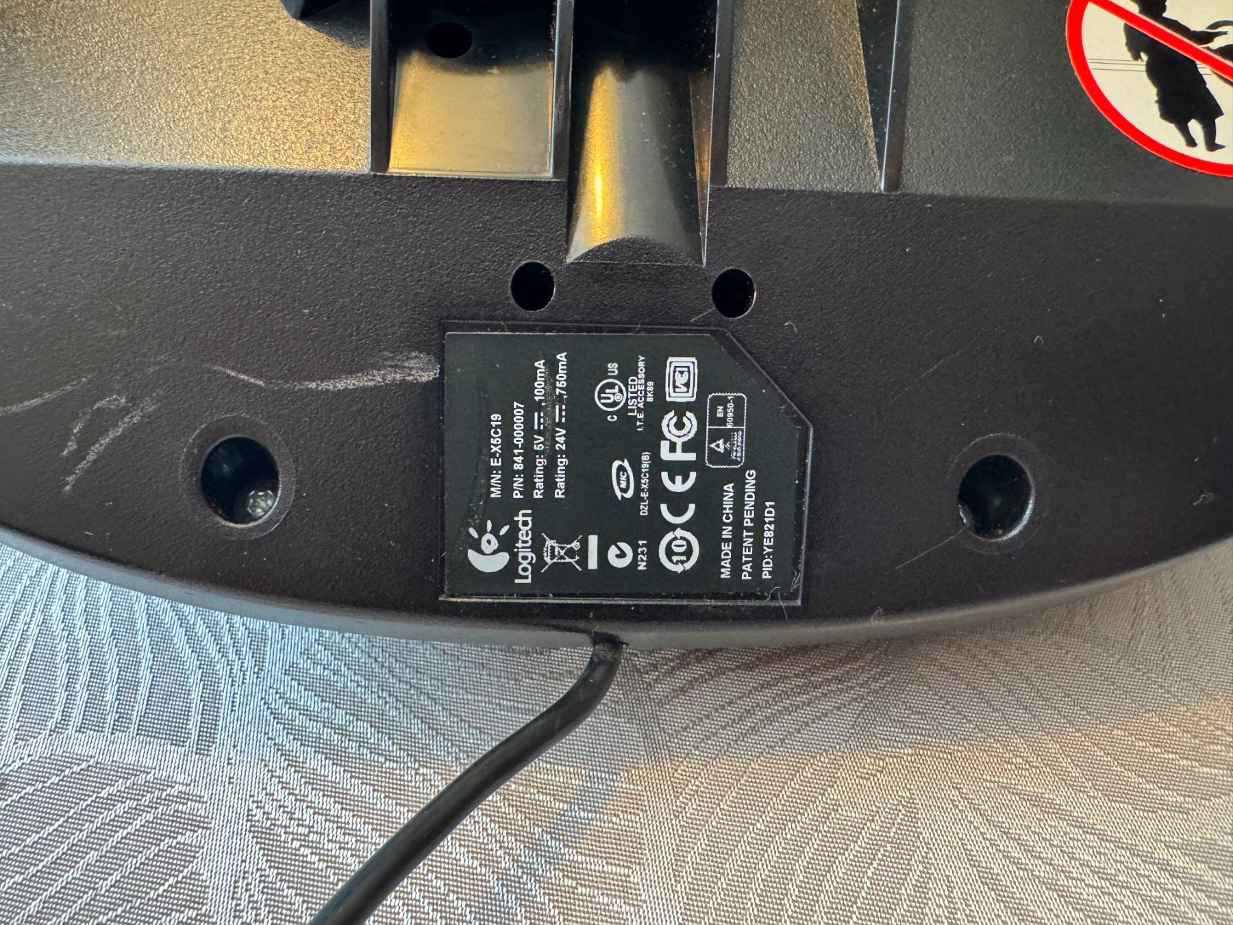 Logitech Controller: Logitech Driving Force GT volant + pédalier PS3/PC – Usato da L'Orient venduto da dav_8slp 4
