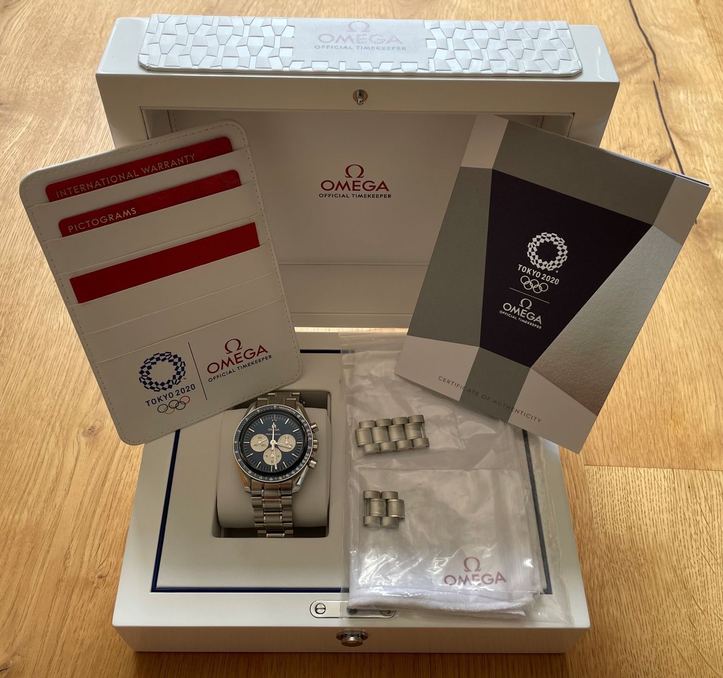 Omega Uhren: Omega Speedmaster Olympic Games Tokyo 2020 Blue – Neu (gemäss Beschreibung) aus Hinterkappelen von BellaCoola11