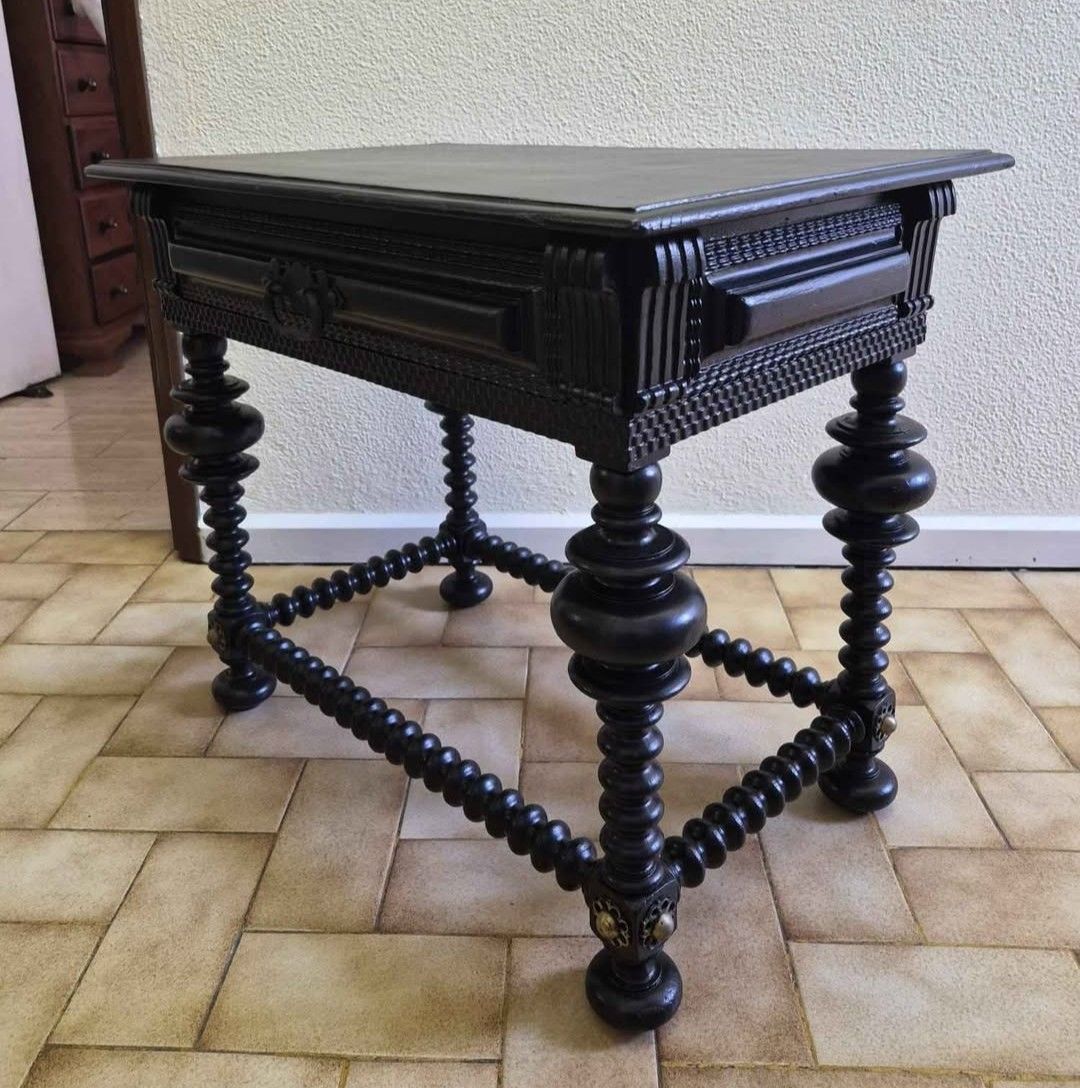 Tables de nuit: Table antique siècle XIX/ XX – D'occasion à La Chaux-de-Fonds par Ric_m628 1