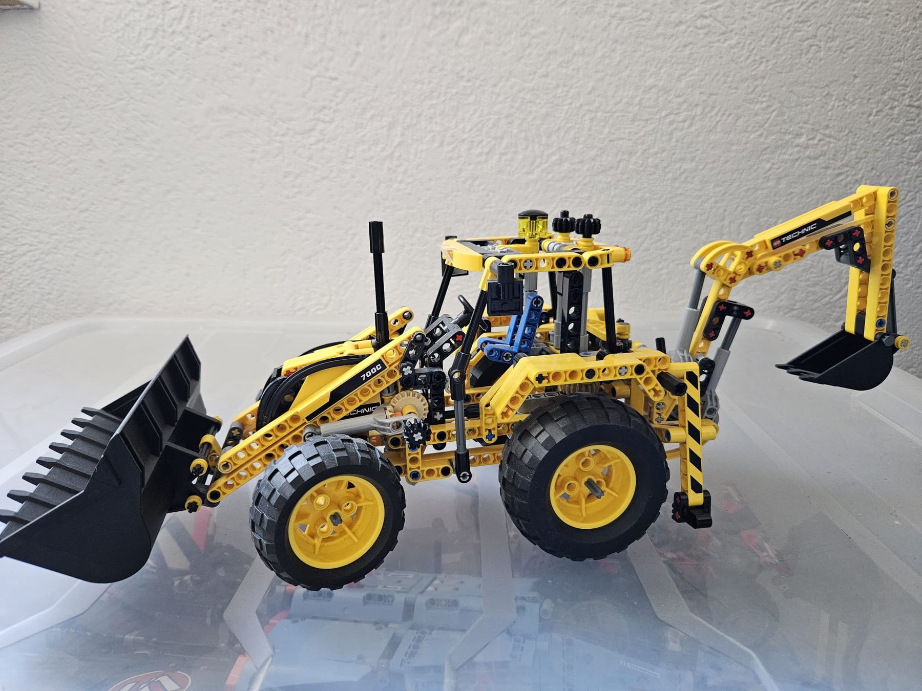 Lego Giocattoli: Lego Technics 8069 Backhoe Loader – Nuovo (secondo la descrizione) da Uster venduto da ire_g7vv 1