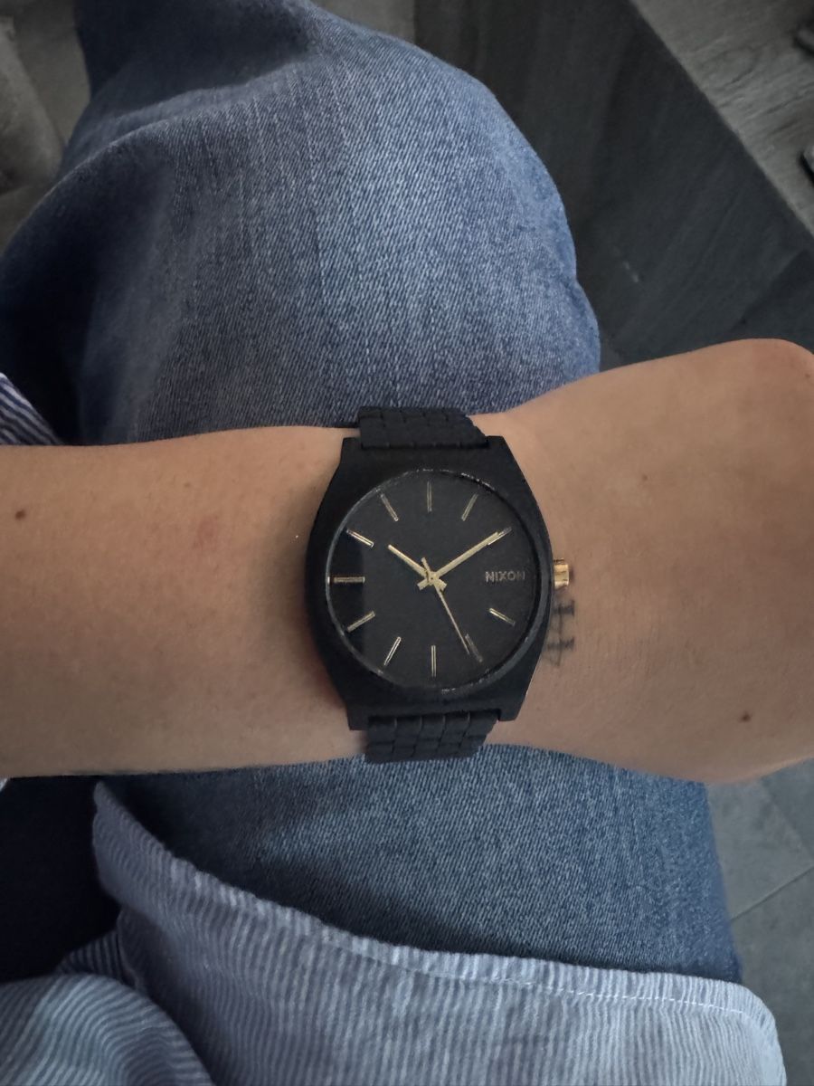 Nixon Orologi: Montre Nixon Time Teller noire – Usato da Estavayer-le-Lac venduto da Iness_oth