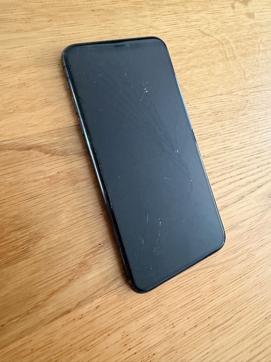 Apple Telefoni cellulari / Smartphones: IPhone 11 Pro Max (256 GB) ab CHF 1.- – Usato da Bern venduto da Cablewinder 2