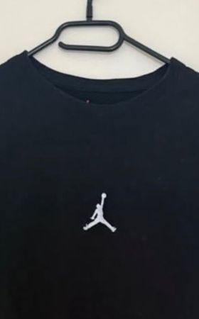 T Shirt Schwarz Grösse M