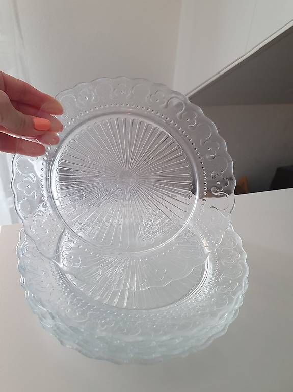Set di piatti: Lot vaisselle 18 pièces  – Usato da Chavornay venduto da er_yy7k 2