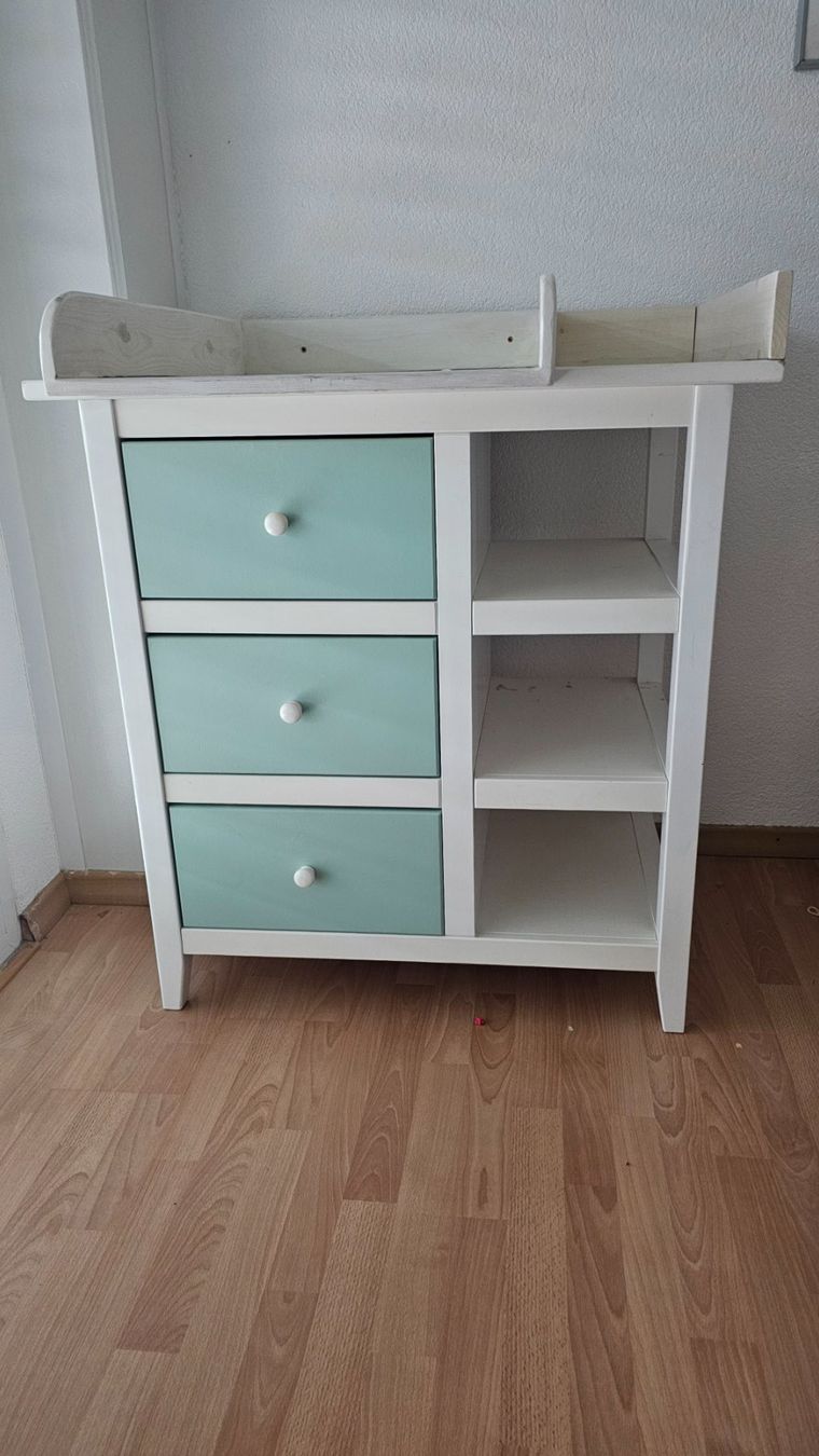 Fasciatoi & Accessori: Wickeltisch / Kommode, Schubladen Weiss/Mint – Usato da Winterthur venduto da qwerty80