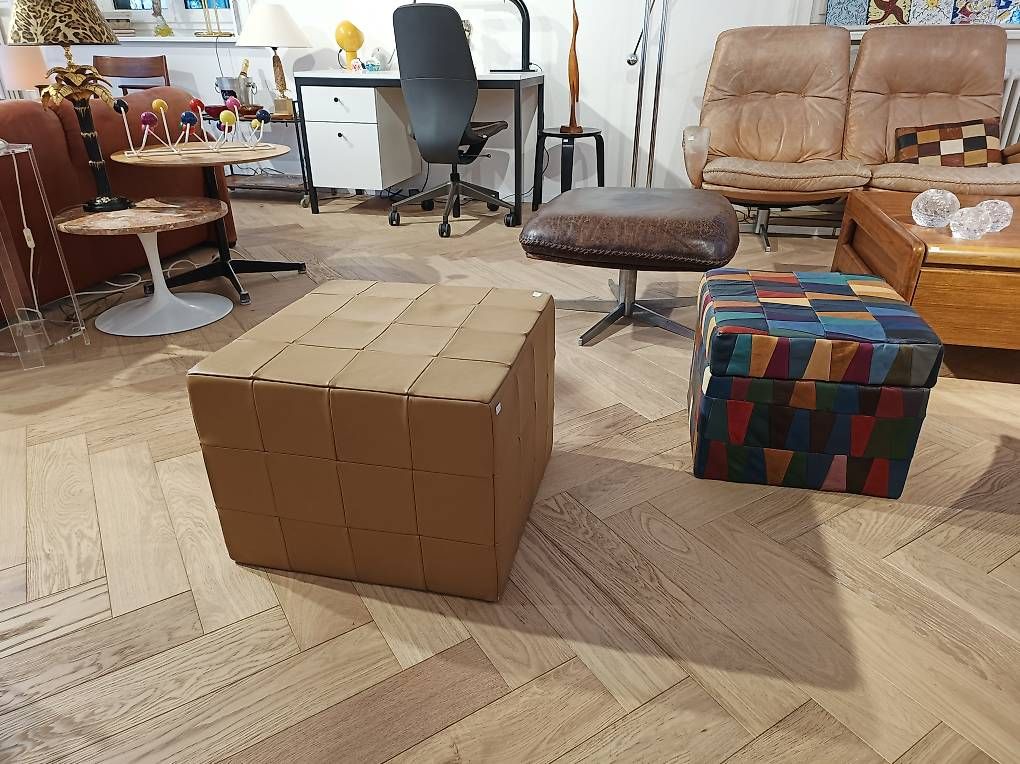 De Sede Sgabelli: De Sede Leder hocker vintage Design patchwork 70er – Usato da Zürich venduto da style-and-design.zh 2