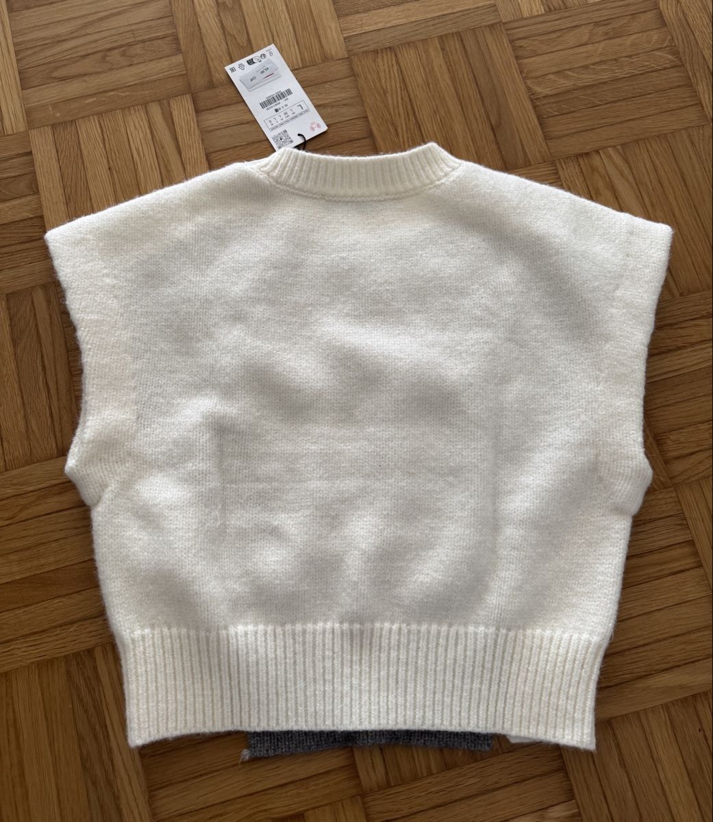 Zara Pullover & Sweatshirts: ZARA Strickweste Gr. L – Neu und originalverpackt aus Wetzikon ZH von tuna83 2