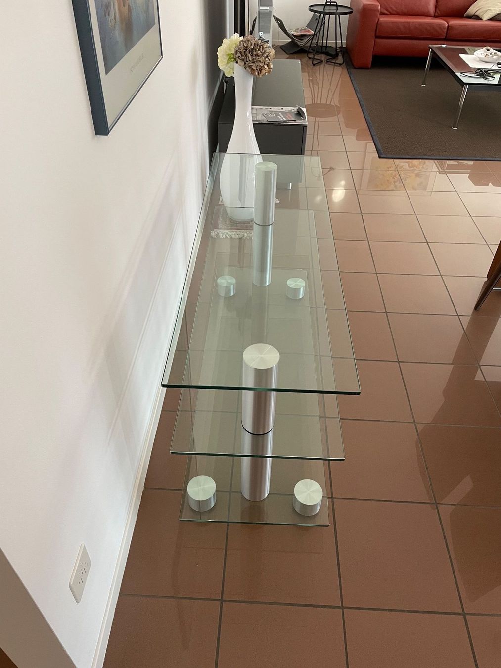 Mobili TV: Glasmöbel: Edles TV-Möbel/Sideboard mit 3 Glasplatten – Usato da Einsiedeln venduto da wil_t9xt 1