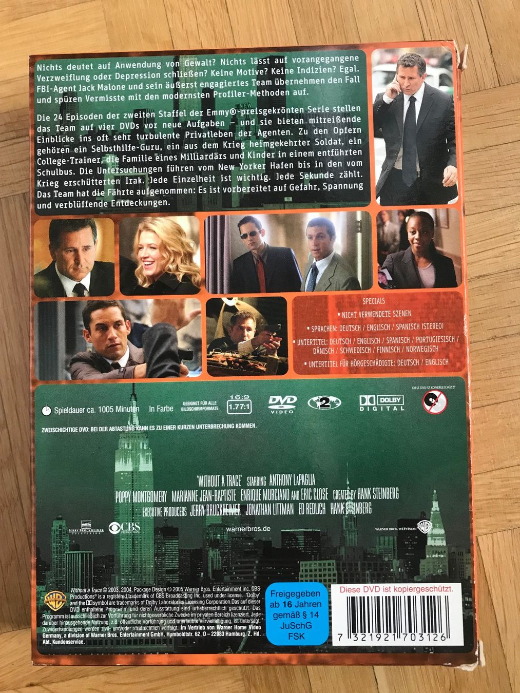 Tutti i DVDs: Without a Trace - Spurlos verschwunden - Staffel 2 - DVD – Usato da Zürich venduto da Malcom 5