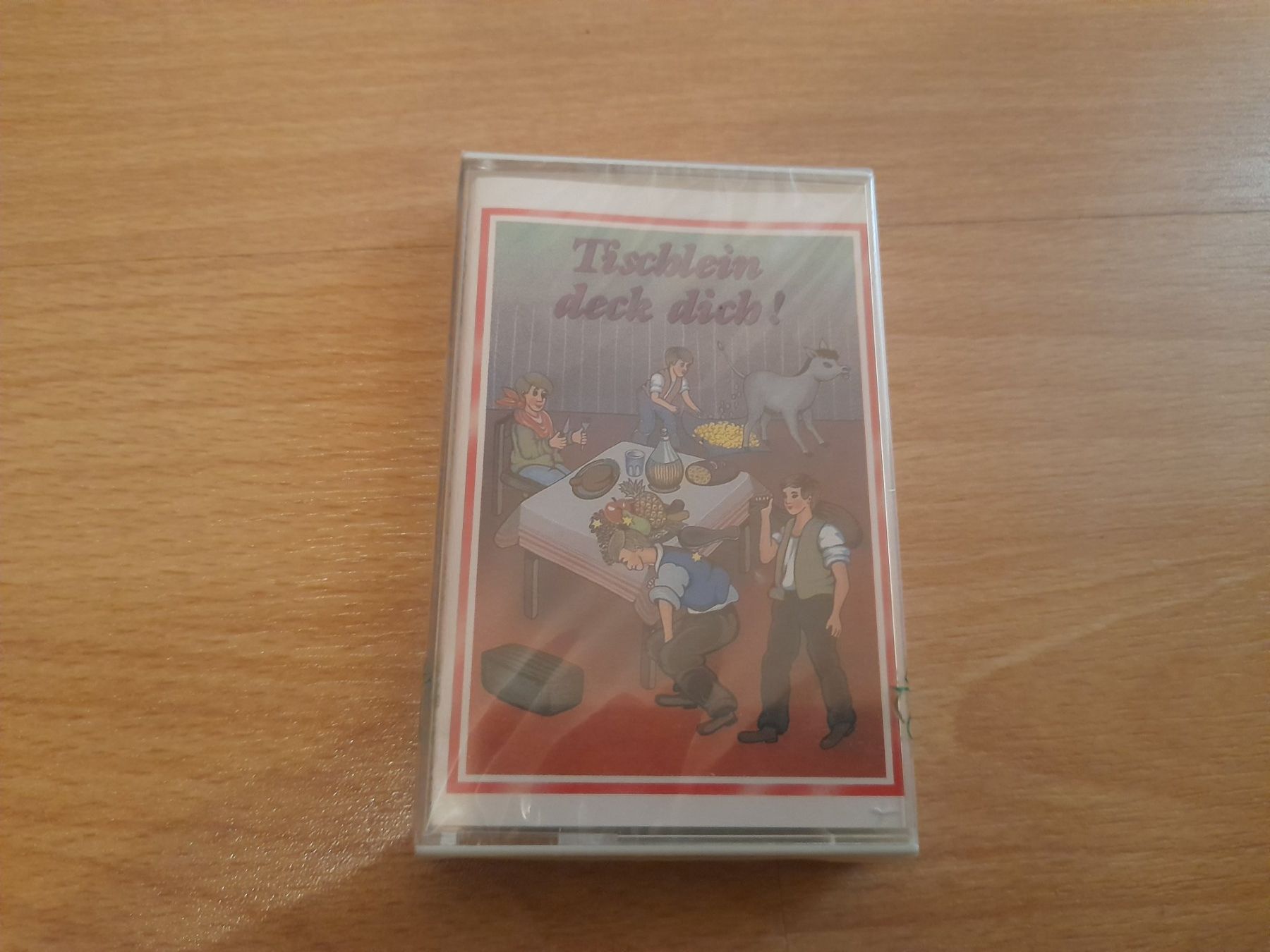 Musicassette: Junior Tischlein deck dich - Kassette – Nuovo e nell'imballaggio originale da Lustmühle venduto da chevi03