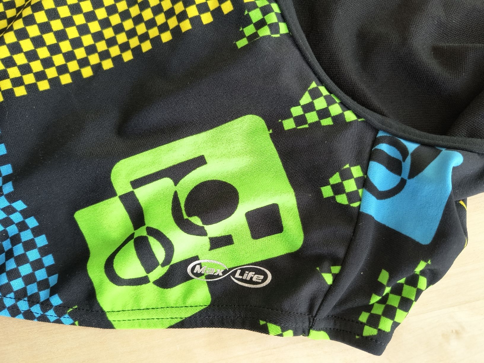Arena Costumi da bagno & Bikini: Schönes Arena Badekleid Neu – Nuovo (secondo la descrizione) da Langendorf venduto da thouwanda 4