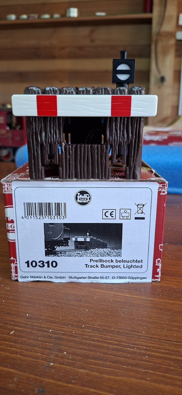 LGB Modelleisenbahnen: LGB 10310 Prellbock mit Beleuchtung – Neu und originalverpackt aus Münsingen von wd65